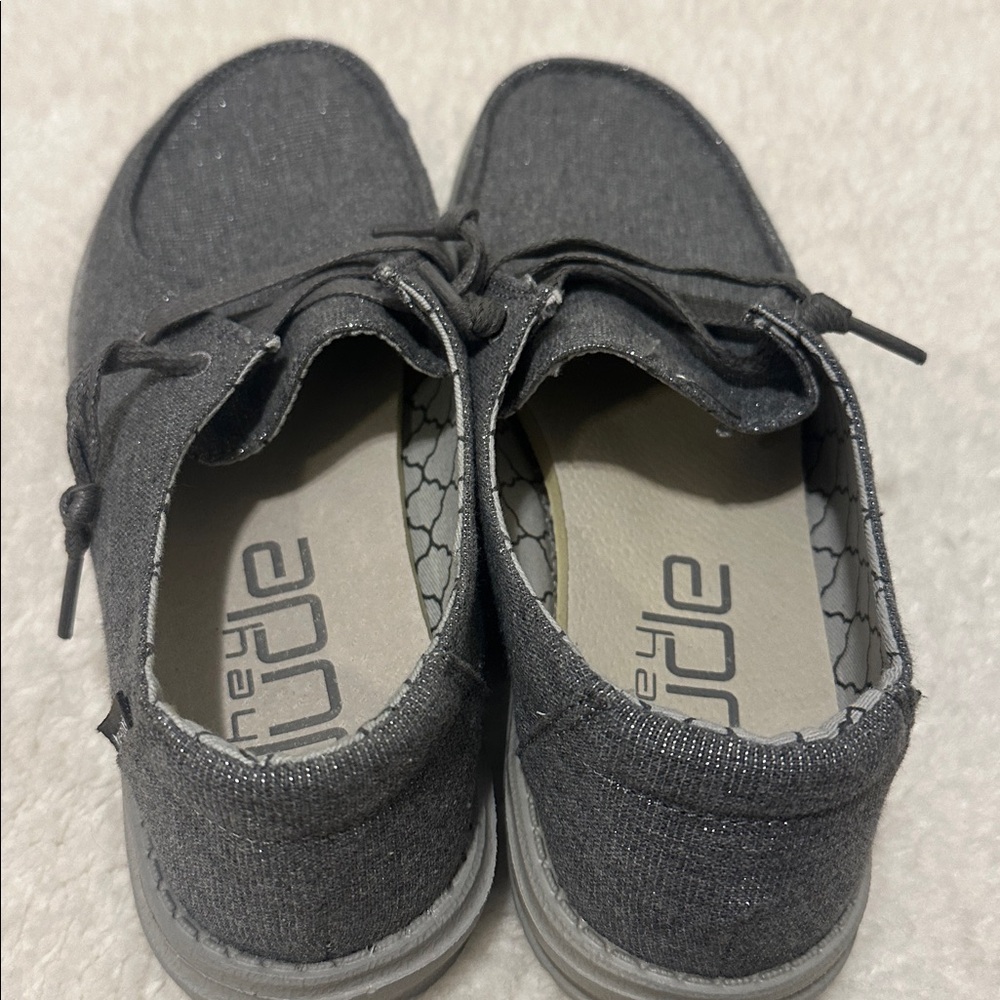 Nwob. Hey dude shoes for women